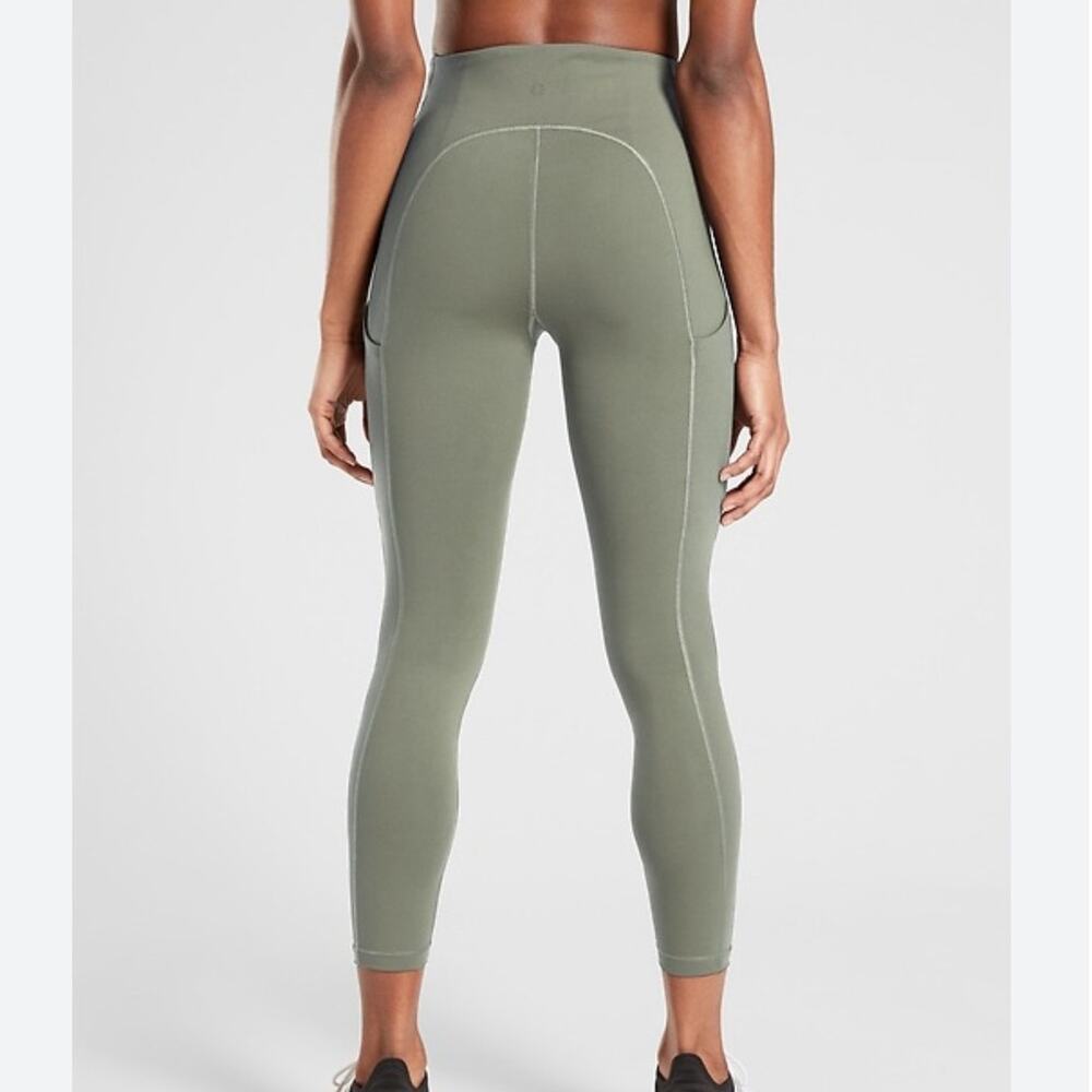 Athleta ULTIMATE Stash Pocket  7/8 leggings Olive Laurel Sage Green Small NEW